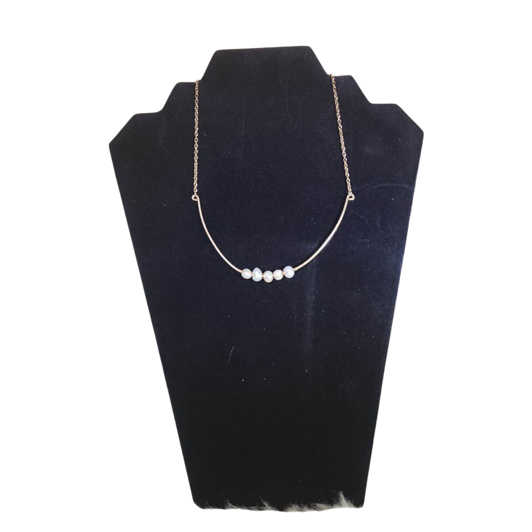 Floating Pearls Necklace